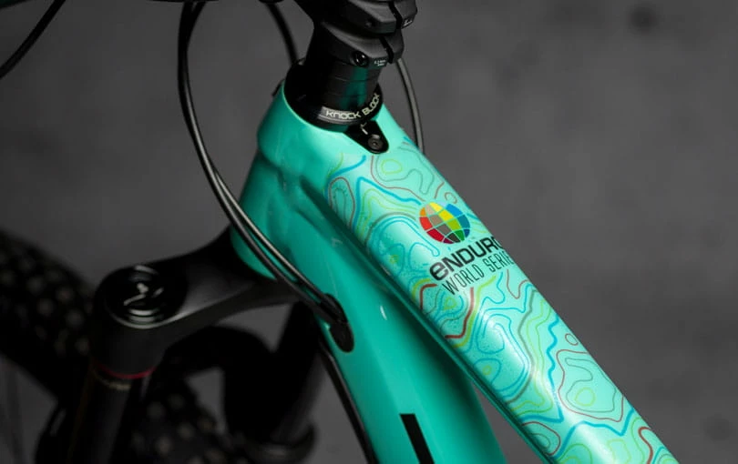 Dyedbro Kit De Protection Du Cadre - Couleur Enduro World Series 2 Dyedbro Kit De Protection Du Cadre - Couleur Enduro World Series – Image 2