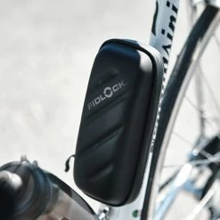 Fidlock TWIST Toolbox Set + Bike Base - Noir -Vélos Soldes 09653 BLK fidlock TWIST toolbox bikebase outdoor 03 scaled