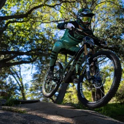 TRP Frein à Disque DH-R EVO HD-M846 - Argenté 9 TRP Frein à Disque DH-R EVO HD-M846 - Argenté -Vélos Soldes 1592 PUB COVID TRP CRESTLINE Compressed