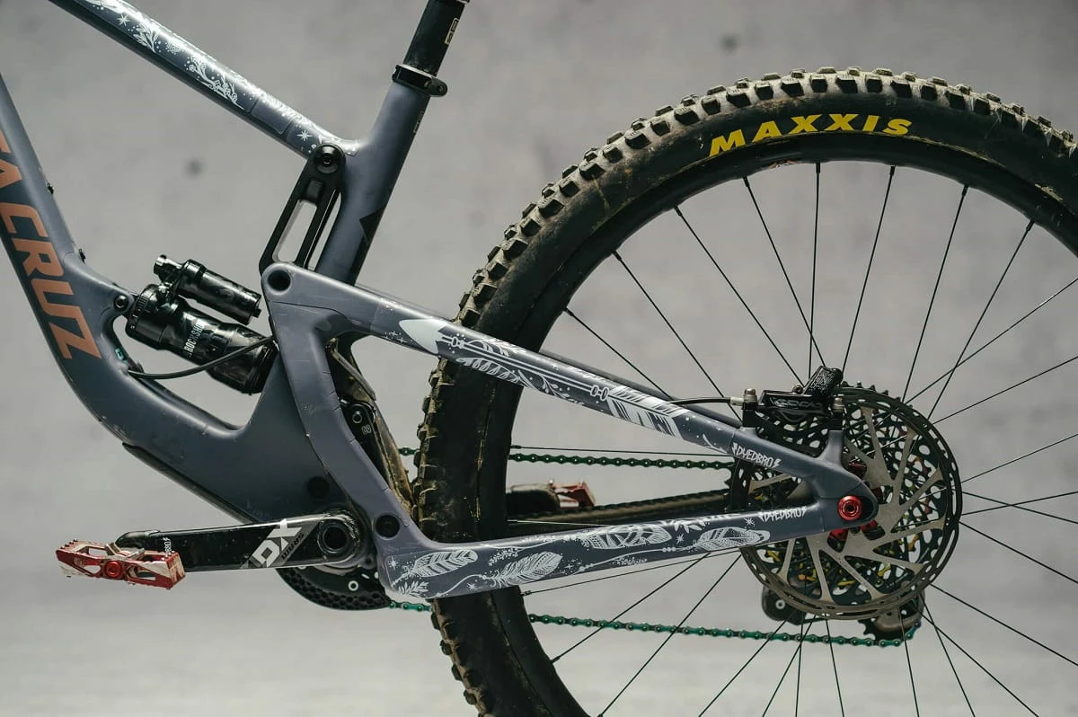 Dyedbro Kit De Protection De La Monture Dream Catcher - Blanc Mat 4 Dyedbro Kit De Protection De La Monture Dream Catcher - Blanc Mat – Image 4