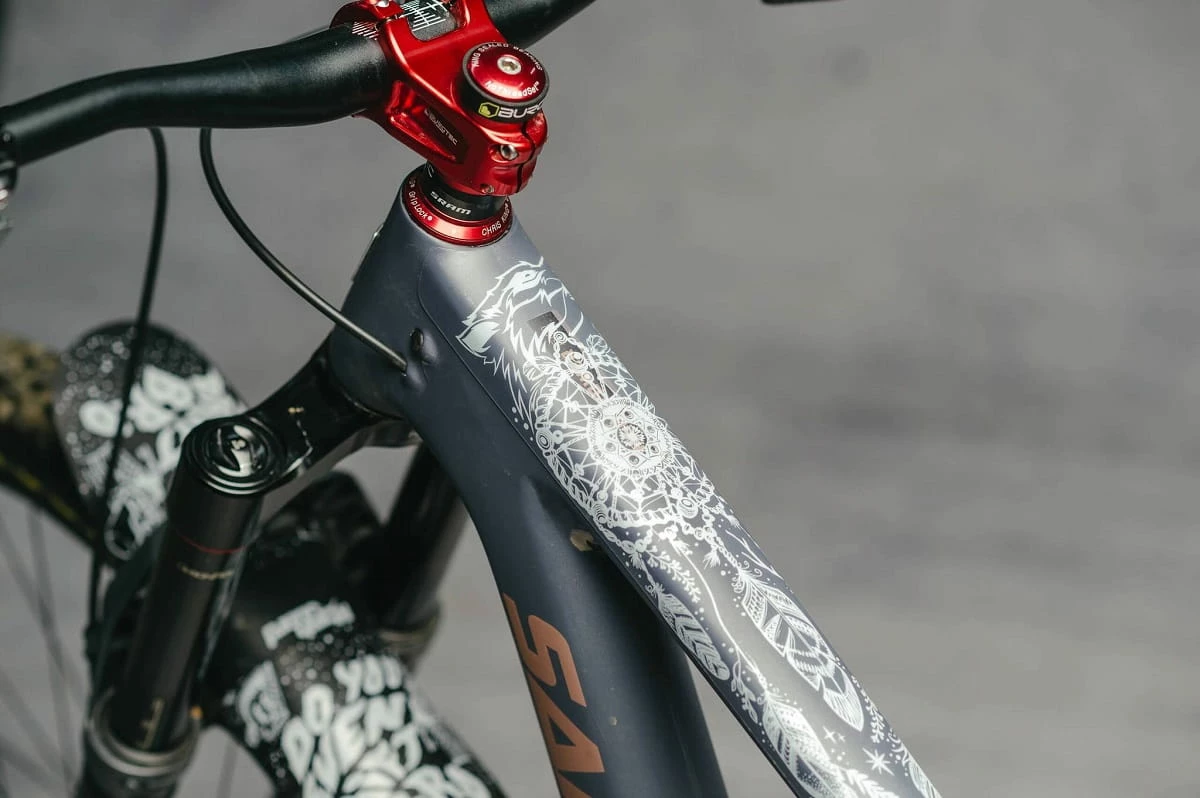 Dyedbro Kit De Protection De La Monture Dream Catcher - Blanc Mat 2 Dyedbro Kit De Protection De La Monture Dream Catcher - Blanc Mat – Image 2