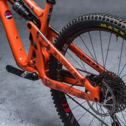 Dyedbro Kit De Protection Du Cadre Camo - Noir Brillant -Vélos Soldes Camo Black 4 1024x1024 2x