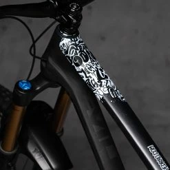 Dyedbro Kit De Protection Du Cadre - CP Gang 9 Dyedbro Kit De Protection Du Cadre - CP Gang -Vélos Soldes DBF11288