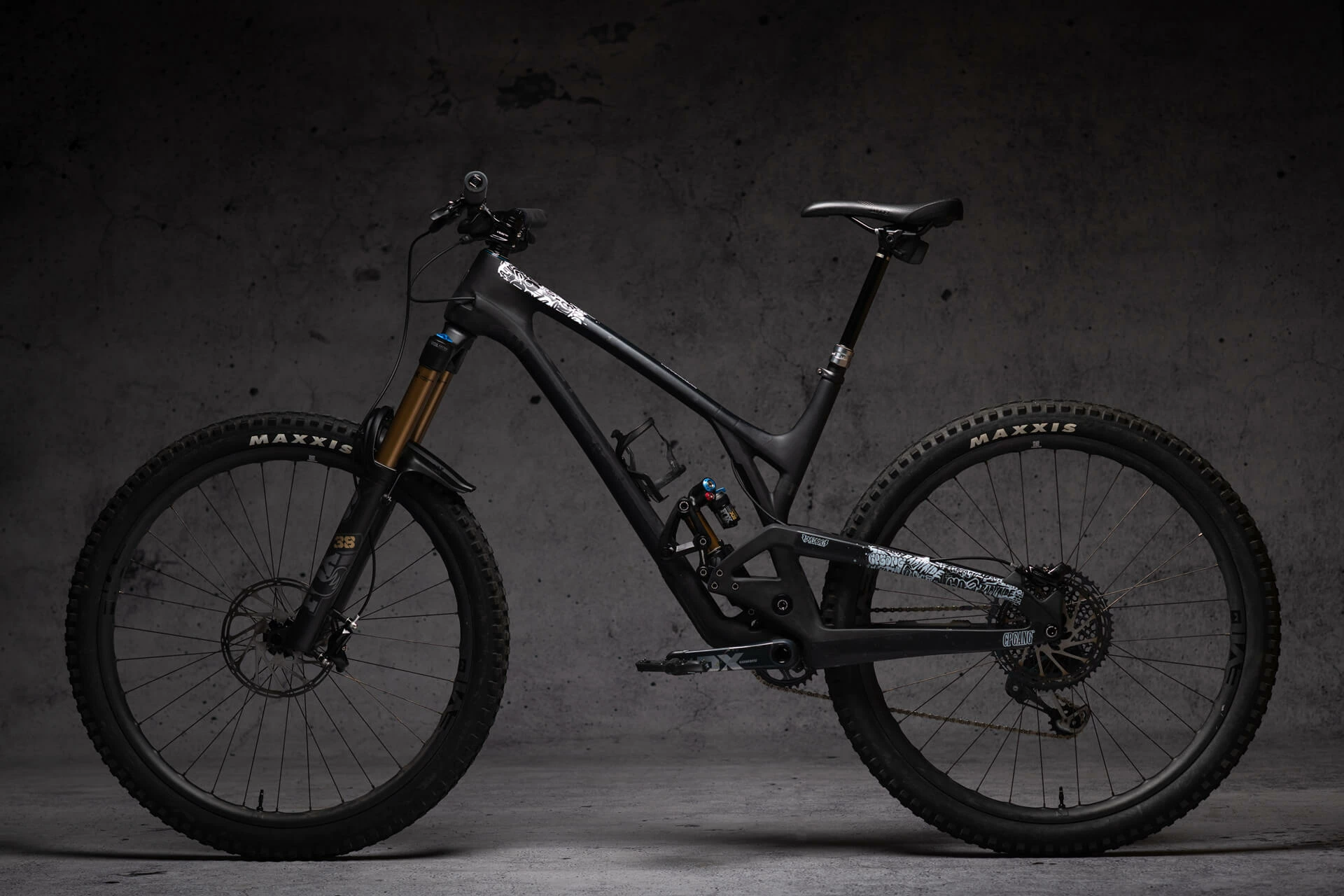 Dyedbro Kit De Protection Du Cadre - CP Gang 4 Dyedbro Kit De Protection Du Cadre - CP Gang – Image 4