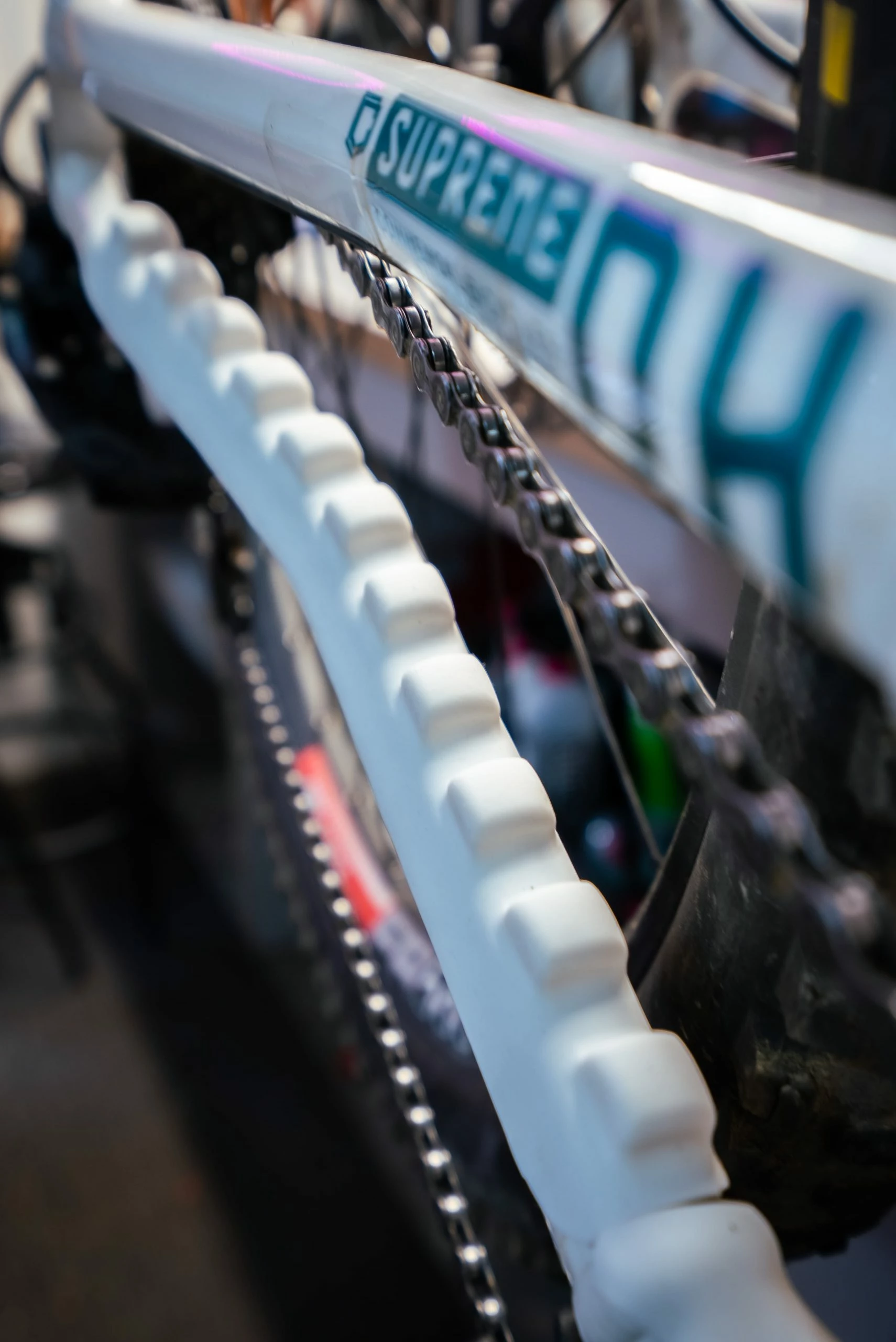 Velocity Hucking Systems VHS 2.0 Slapper Tape - Blanc 2 Velocity Hucking Systems VHS 2.0 Slapper Tape - Blanc – Image 2