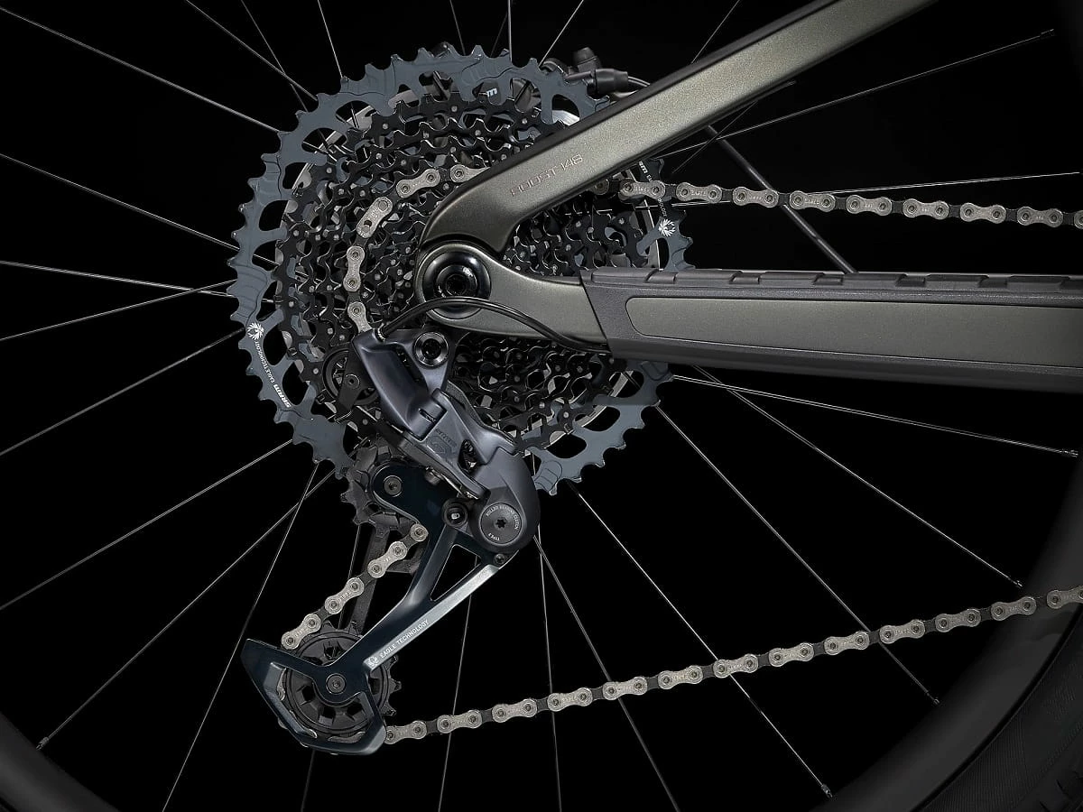 Trek Fuel EX 9.8 GX Full-Suspenison - Olive Noir Satiné 6 Trek Fuel EX 9.8 GX Full-Suspenison - Olive Noir Satiné – Image 6