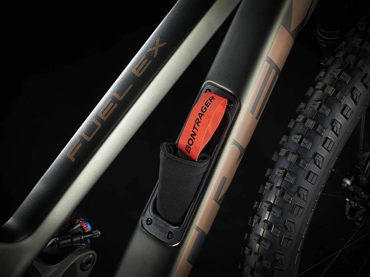 Trek Fuel EX 9.8 GX Full-Suspenison - Olive Noir Satiné 7 Trek Fuel EX 9.8 GX Full-Suspenison - Olive Noir Satiné – Image 7