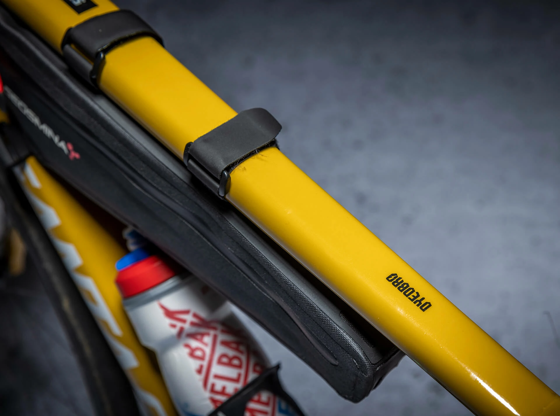 Dyedbro Kit De Protection De Cadre Gravel Clear - Black Gloss 5 Dyedbro Kit De Protection De Cadre Gravel Clear - Black Gloss – Image 5