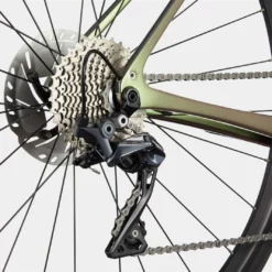 Cannondale Synapse Carbon 2 RL Beetle Green 11 Cannondale Synapse Carbon 2 RL Beetle Green -Vélos Soldes SynapseCarbon2RLBeetleGreen 5