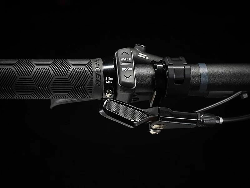 Trek Fuel EXe 9.7 Gris Galactique Mat à Noir Fondu 5 Trek Fuel EXe 9.7 Gris Galactique Mat à Noir Fondu – Image 5