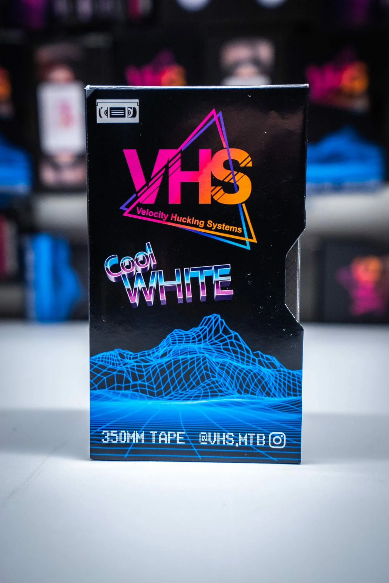 Velocity Hucking Systems VHS 2.0 Slapper Tape - Blanc 3 Velocity Hucking Systems VHS 2.0 Slapper Tape - Blanc – Image 3