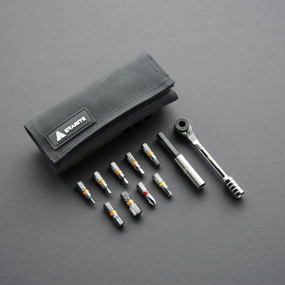 Granite Jeu D'outils De Réparation RocknRoll - Noir 2 Granite Jeu D'outils De Réparation RocknRoll - Noir – Image 2