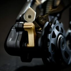 Shimano Dérailleur Arrière SAINT Shadow Plus RD-M820 SS 10 Vitesses 9 Shimano Dérailleur Arrière SAINT Shadow Plus RD-M820 SS 10 Vitesses -Vélos Soldes saint schaltwerk shadow plus rd m820 ss 10 fach 66899